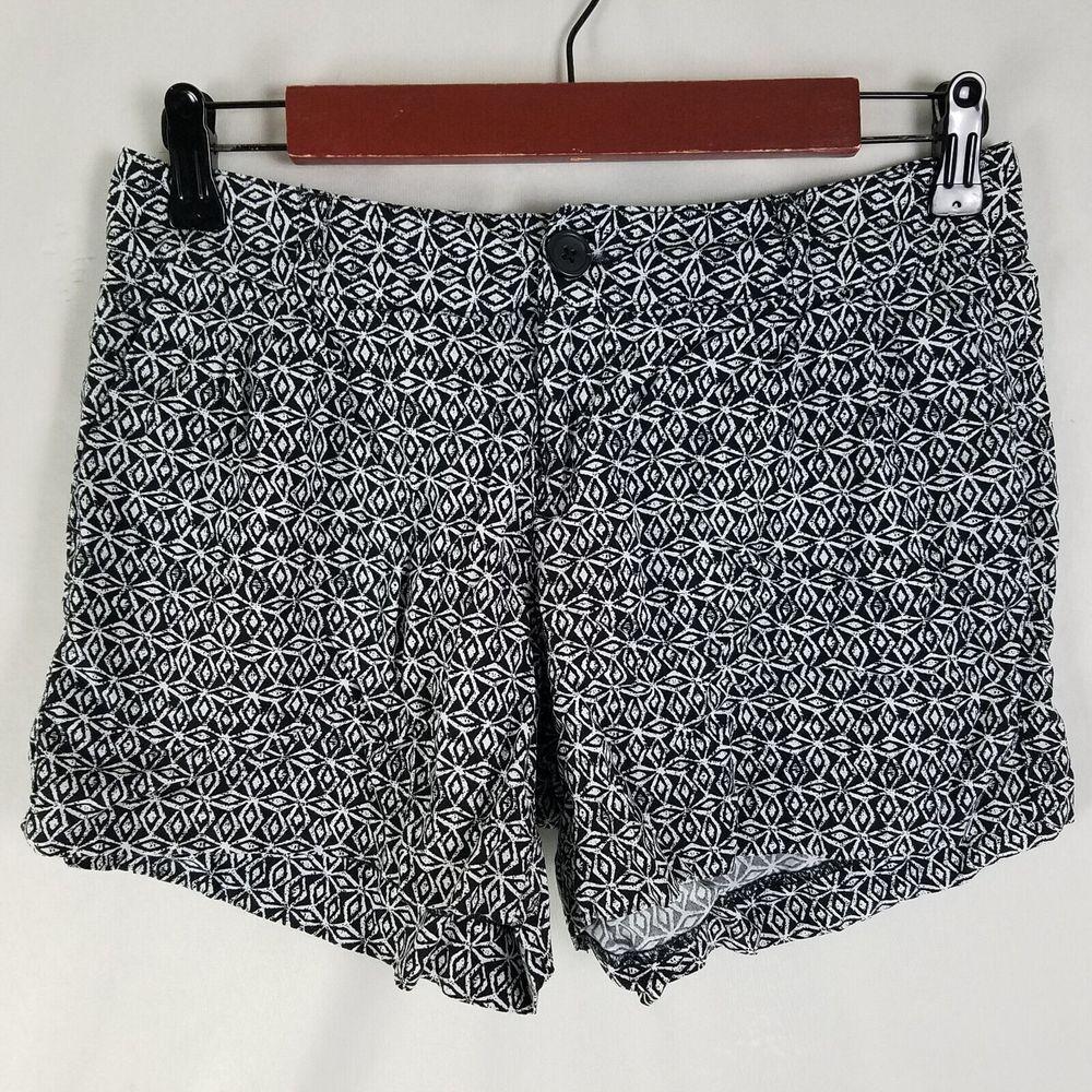 Banana Republic Shorts Womens 2 Black White Low Rise Chino Pocket Flat Front